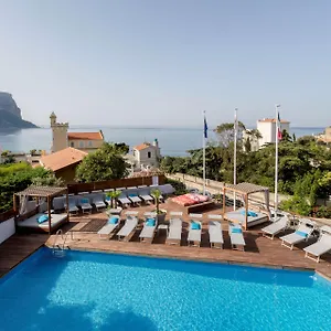 https://best-western-hotel-la-rade.fr-provencehotel.com