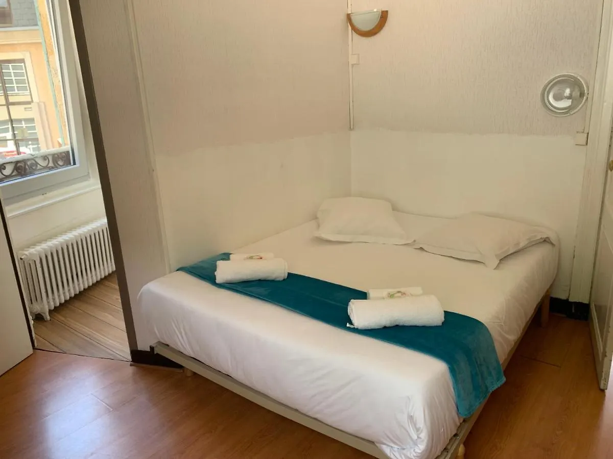 Hotel Le Pourquoi Pas La Bourboule 0*,
