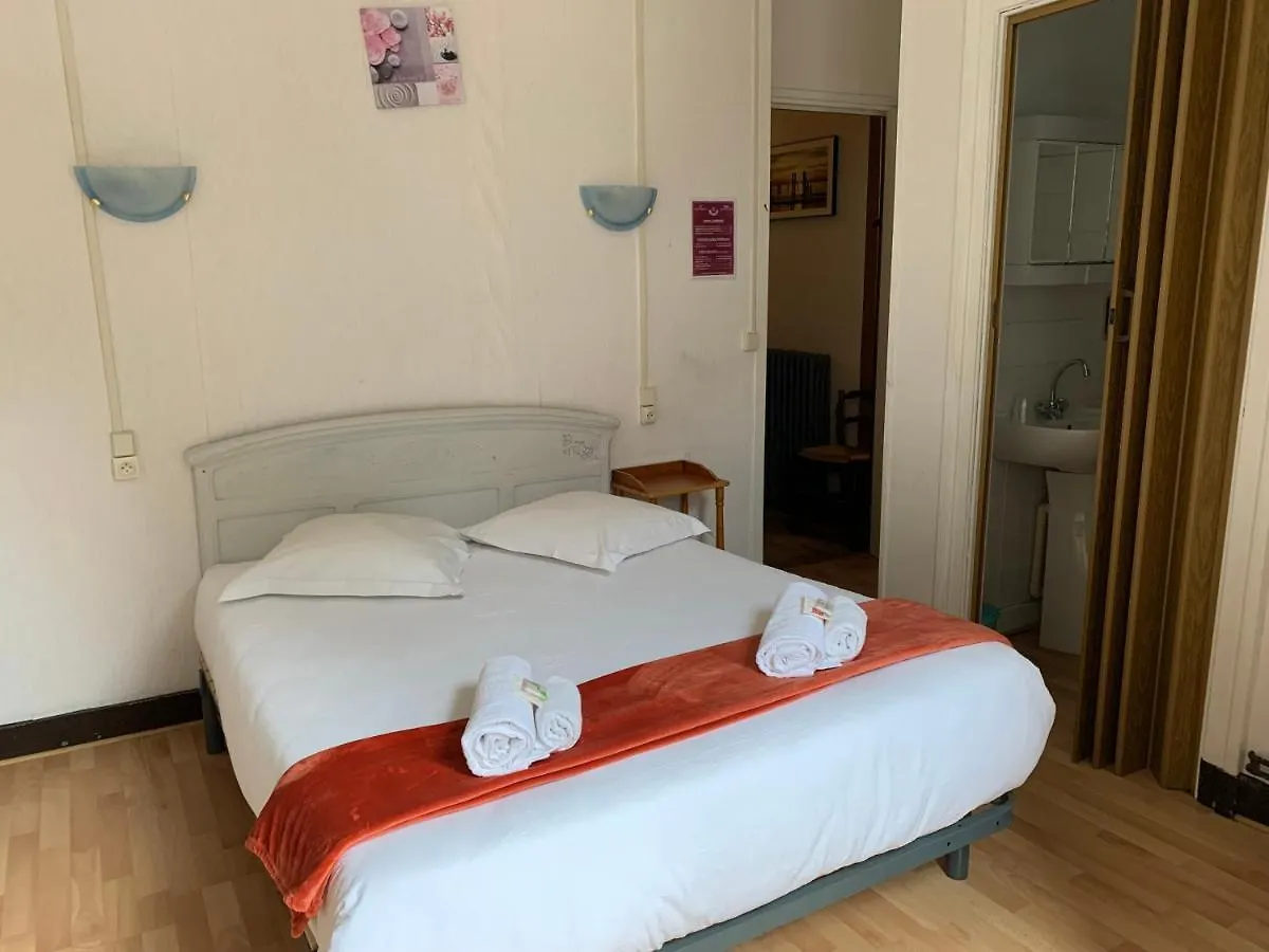 Hotel Le Pourquoi pas à La Bourboule